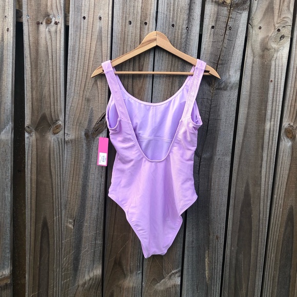 🎯 Bathing Suit 💜 - Picture 3 of 6